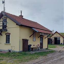 05.jpg