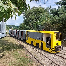06.jpg